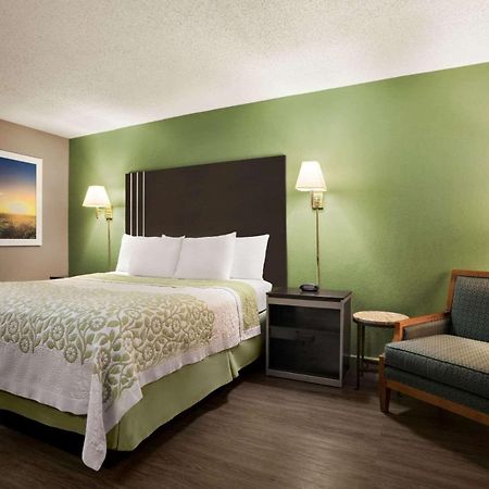 Days Inn By Wyndham Hardeeville/ I-95 State Line מראה חיצוני תמונה