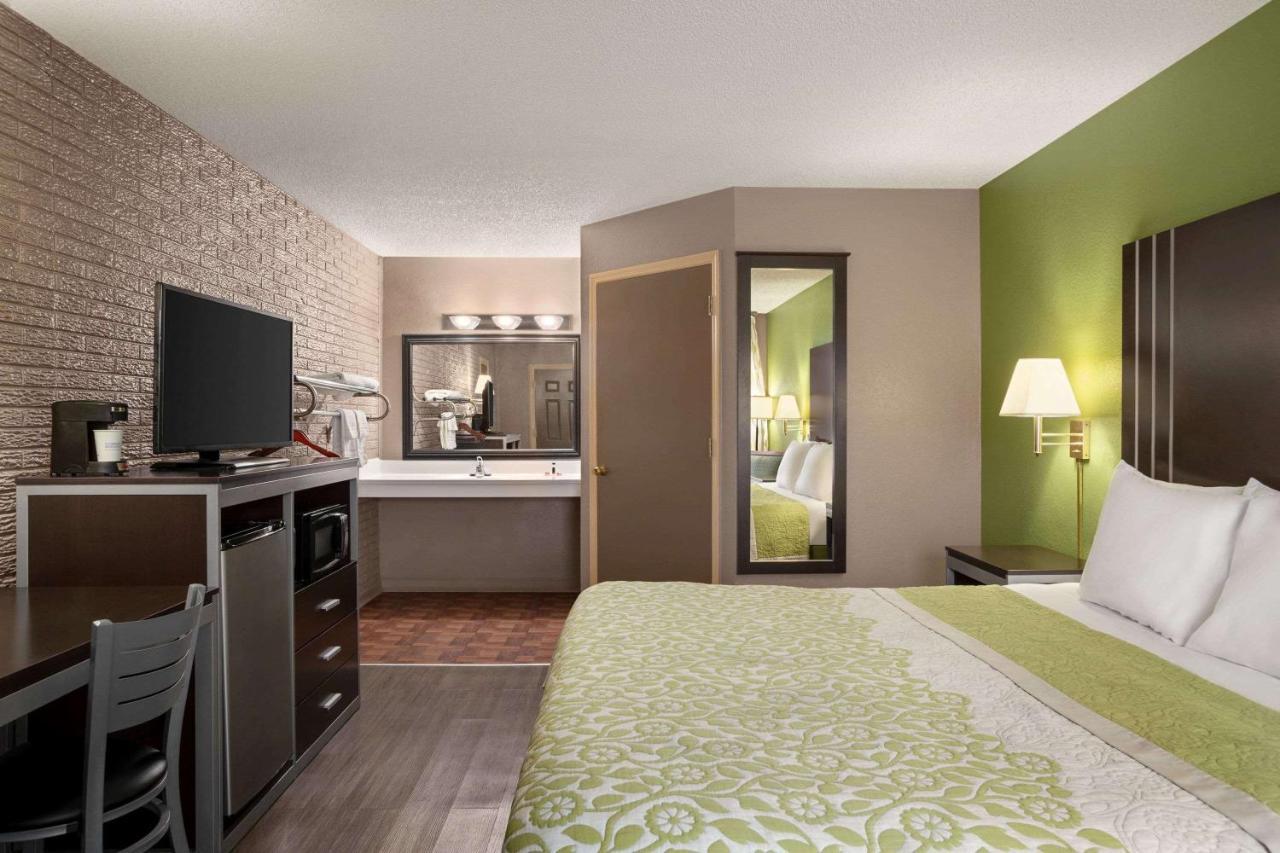 Days Inn By Wyndham Hardeeville/ I-95 State Line מראה חיצוני תמונה